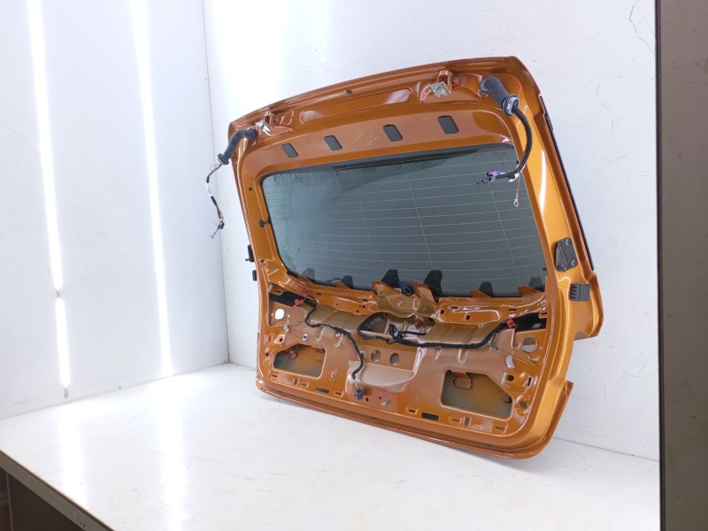 Recambio de porton trasero para skoda fabia iv (pj3) 1.0 tsi referencia OEM IAM   