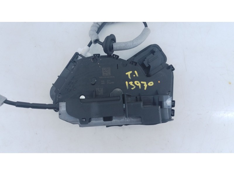 Recambio de cerradura puerta trasera izquierda para skoda karoq 2.0 tdi nu7 referencia OEM IAM   