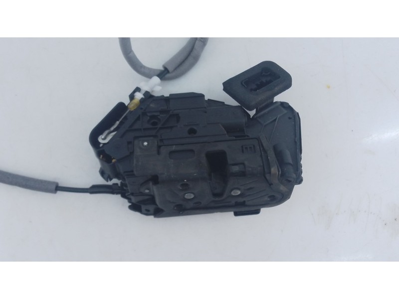 Recambio de cerradura puerta delantera derecha para volkswagen t-roc (a11, d11) 2.0 tdi scr referencia OEM IAM   