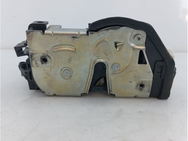 Recambio de cerradura puerta delantera izquierda para bmw 3 (e90) 320 d referencia OEM IAM FTL2C1776  E1-A3-51-1