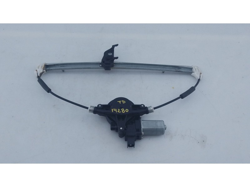 Recambio de elevalunas trasero derecho para mazda 6 sedán (gj, gl) 2.0 (gj2, gl2, gl6) referencia OEM IAM   