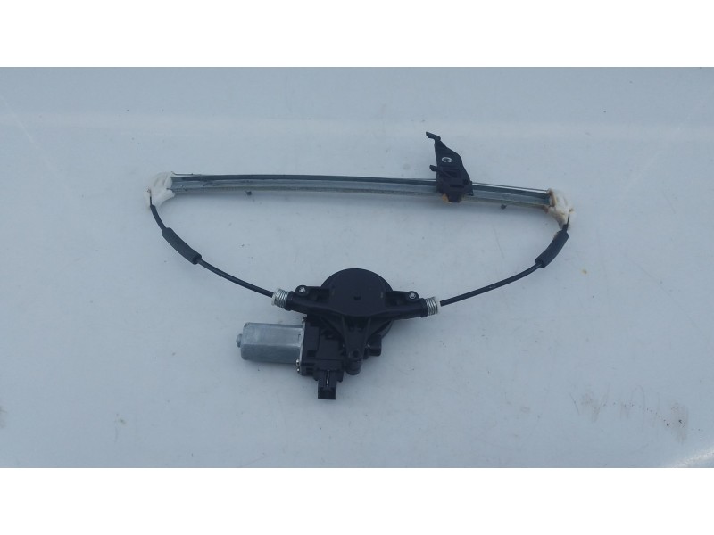 Recambio de elevalunas trasero izquierdo para mazda 6 sedán (gj, gl) 2.0 (gj2, gl2, gl6) referencia OEM IAM   