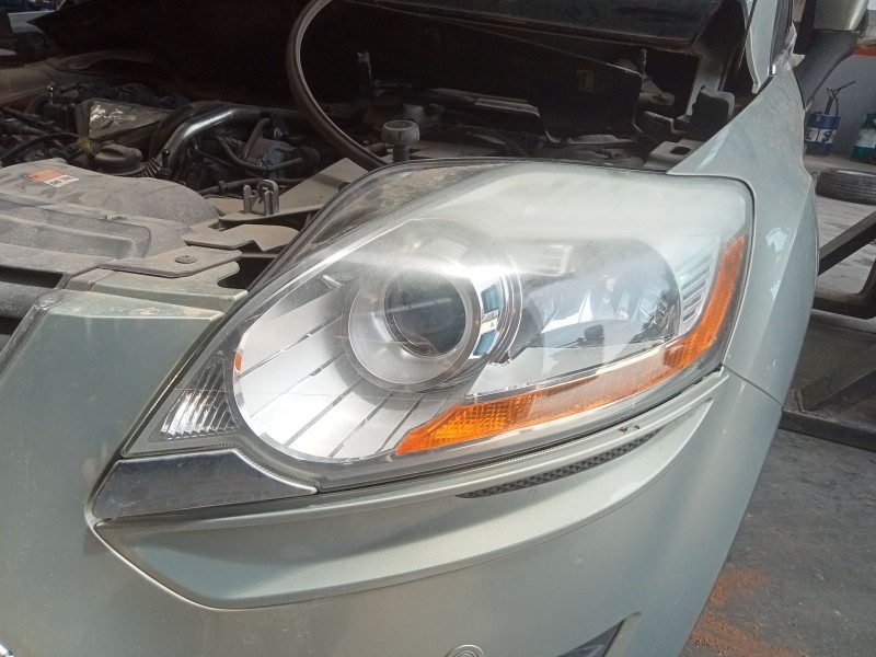 Recambio de faro izquierdo xenon para ford kuga i 2.0 tdci referencia OEM IAM   