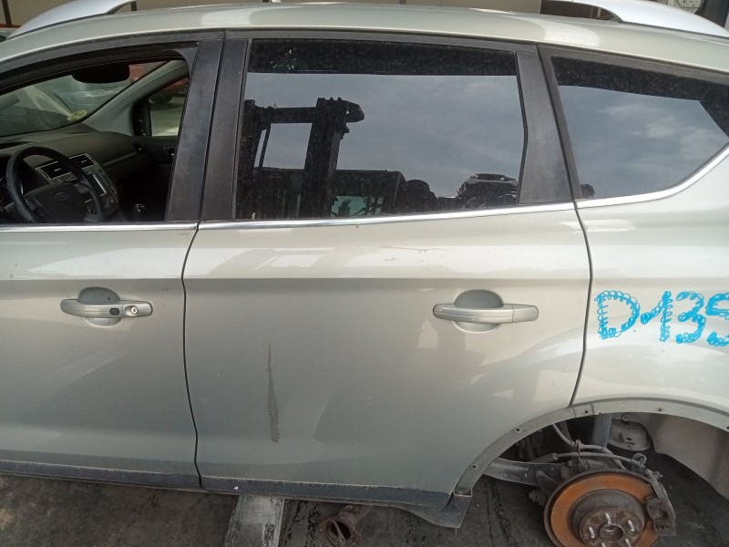 Recambio de puerta trasera izquierda para ford kuga i 2.0 tdci referencia OEM IAM   