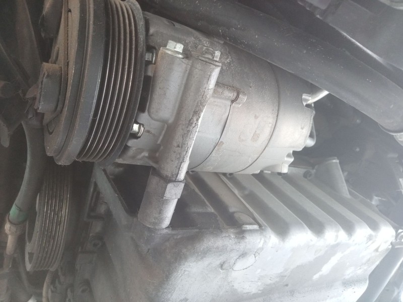 Recambio de compresor aire acondicionado para ford kuga i 2.0 tdci referencia OEM IAM   