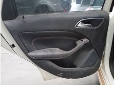 GUARNECIDO PUERTA TRASERA IZQUIERDA 