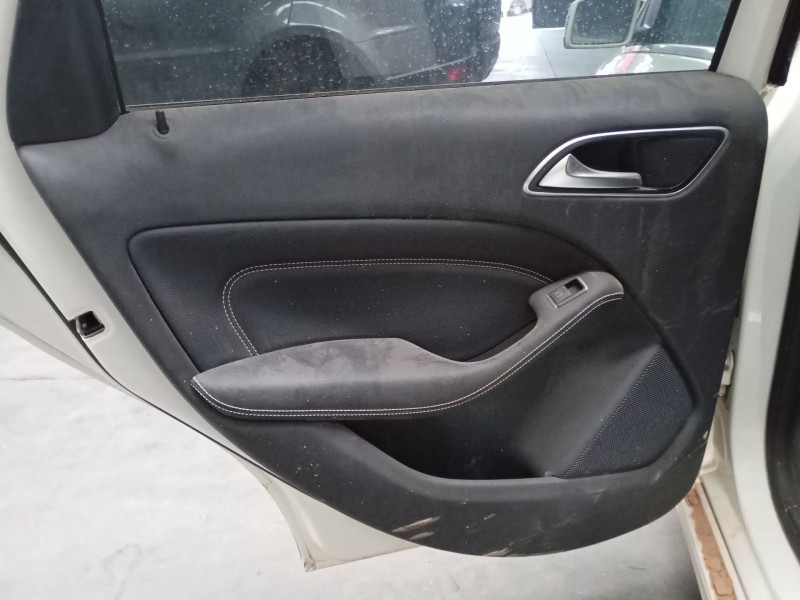 Recambio de guarnecido puerta trasera izquierda para mercedes-benz clase b sports tourer (w246, w242) b 200 cdi / d (246.208) re