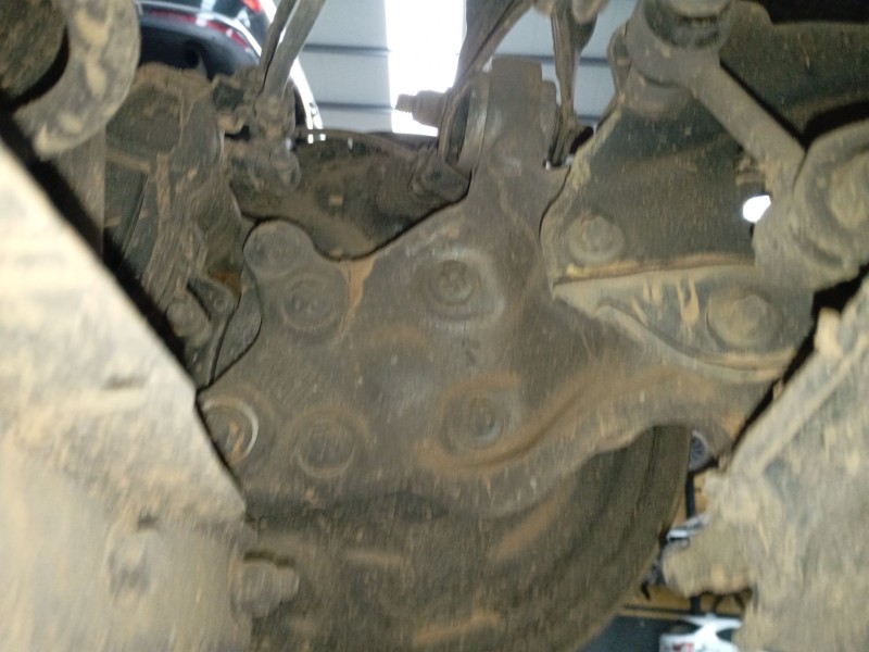 Recambio de mangueta trasera izquierda para mercedes-benz clase b sports tourer (w246, w242) b 200 cdi / d (246.208) referencia 