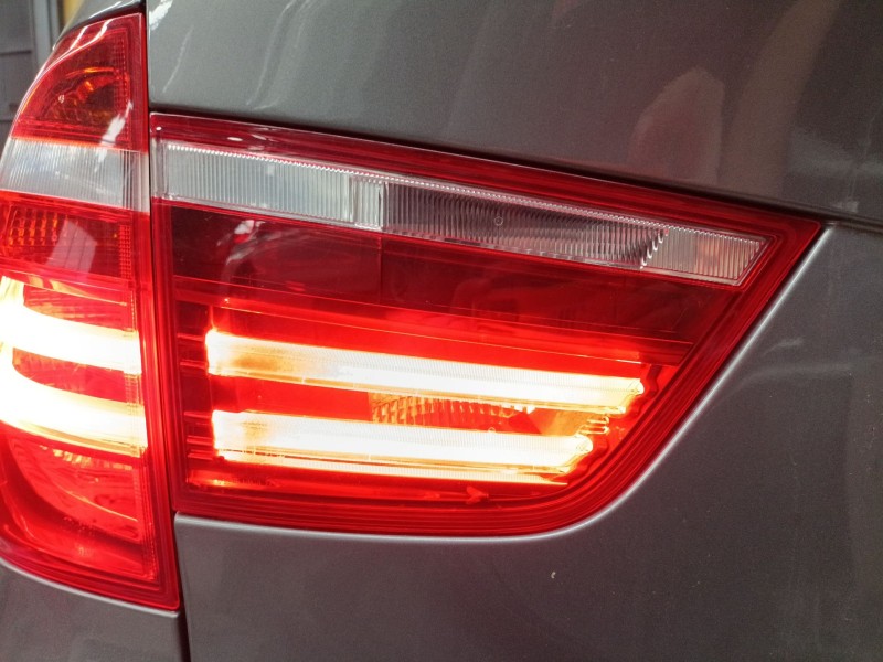 Recambio de piloto trasero izquierdo porton para bmw x3 (f25) xdrive 20 d referencia OEM IAM   