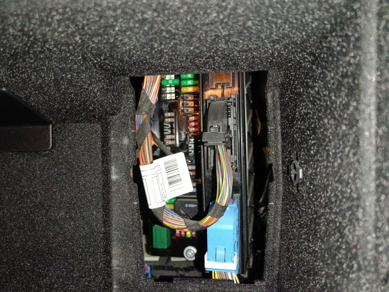 Recambio de caja reles / fusibles para bmw x3 (f25) xdrive 20 d referencia OEM IAM   