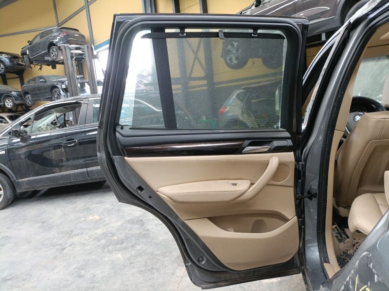 Recambio de guarnecido puerta trasera izquierda para bmw x3 (f25) xdrive 20 d referencia OEM IAM   
