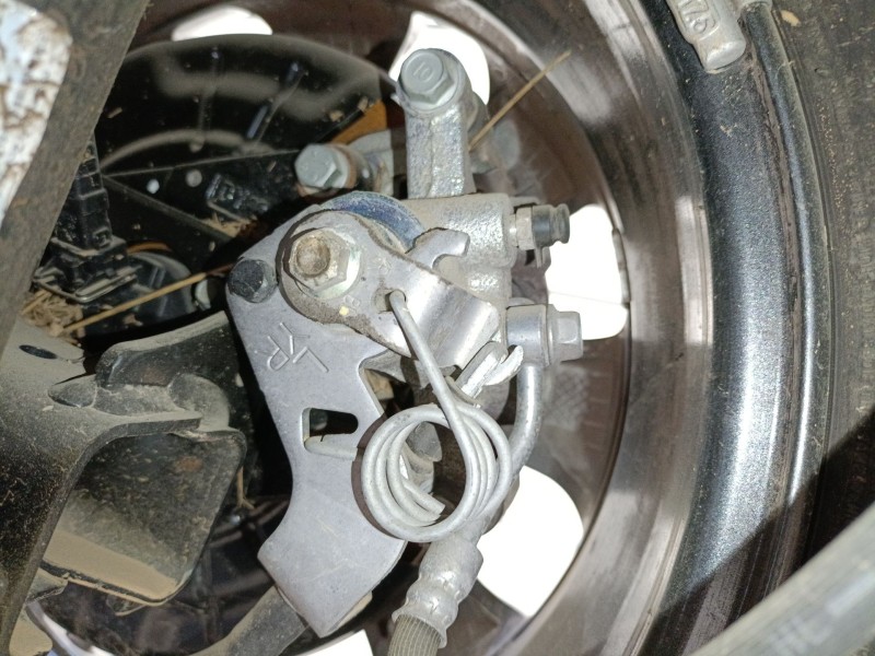 Recambio de pinza freno trasera derecha para kia stonic (yb) 1.2 cvvt referencia OEM IAM   