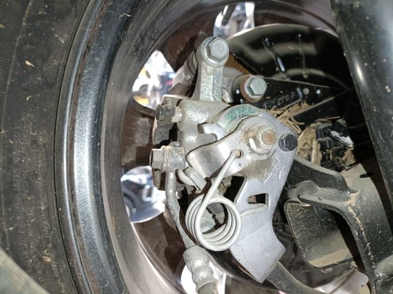 Recambio de pinza freno trasera izquierda para kia stonic (yb) 1.2 cvvt referencia OEM IAM   