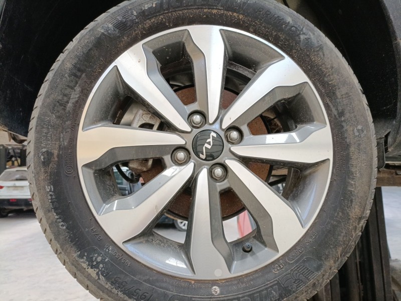 Recambio de llanta para kia stonic (yb) 1.2 cvvt referencia OEM IAM 195/55/16  