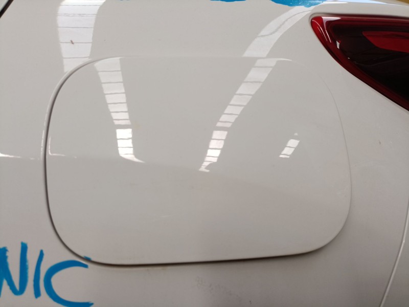 Recambio de tapa exterior combustible para kia stonic (yb) 1.2 cvvt referencia OEM IAM   