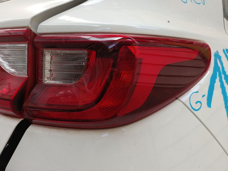 Recambio de piloto trasero derecho para kia stonic (yb) 1.2 cvvt referencia OEM IAM   