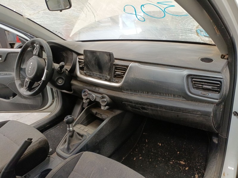 Recambio de salpicadero para kia stonic (yb) 1.2 cvvt referencia OEM IAM   