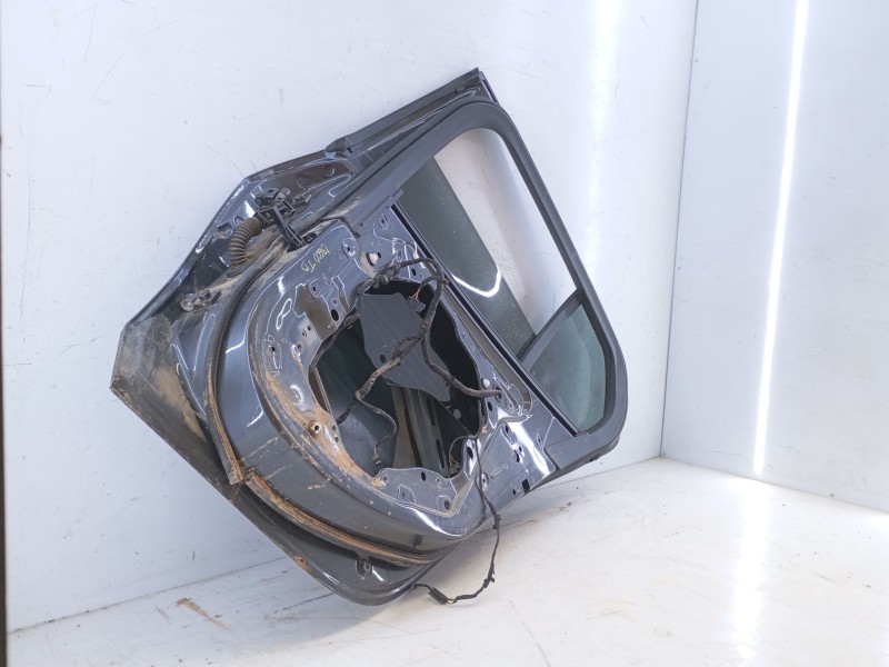 Recambio de puerta trasera derecha para bmw 1 (f40) 116 d referencia OEM IAM   E4-B4-10