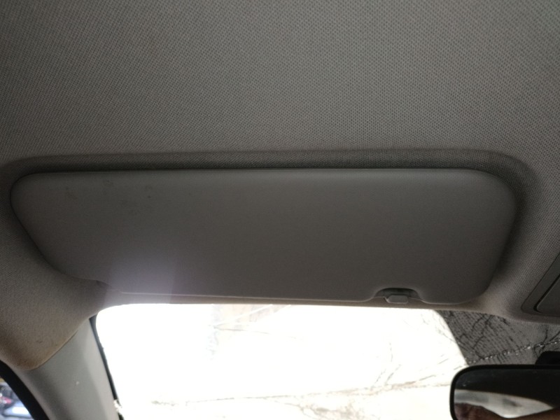 Recambio de parasol izquierdo para kia stonic (yb) 1.2 cvvt referencia OEM IAM   