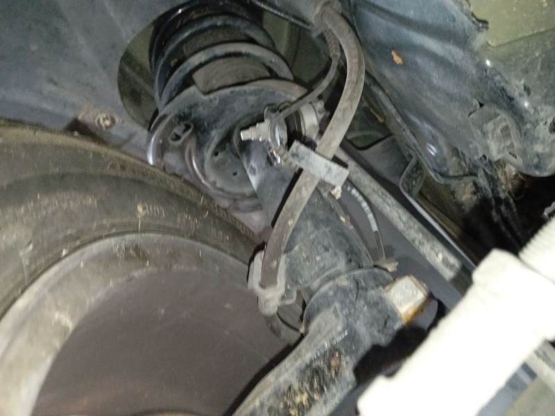 Recambio de amortiguador delantero izquierdo para opel crossland x / crossland (p17, p2qo) 1.5 turbo d (75) referencia OEM IAM  