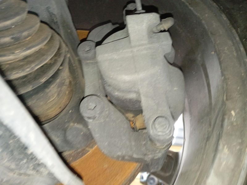 Recambio de pinza freno delantera izquierda para opel crossland x / crossland (p17, p2qo) 1.5 turbo d (75) referencia OEM IAM   