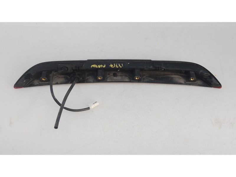 Recambio de luz central de freno para kia ceed (cd) 1.4 t-gdi referencia OEM IAM   