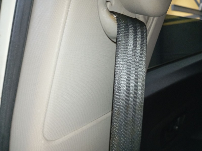 Recambio de cinturon seguridad delantero derecho para ssangyong tivoli 1.2 referencia OEM IAM   