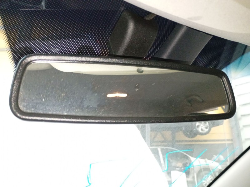 Recambio de espejo interior para ssangyong tivoli 1.2 referencia OEM IAM   