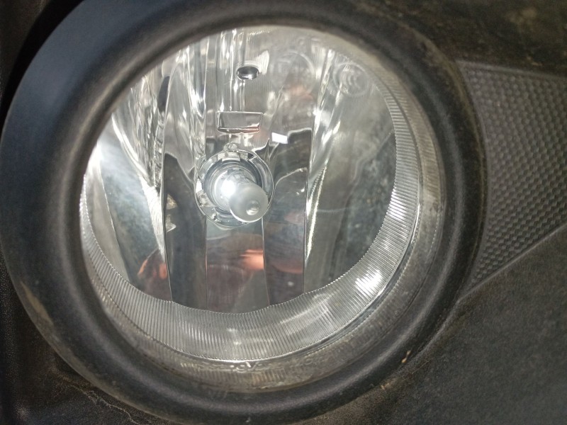 Recambio de faro antiniebla derecho para ssangyong tivoli 1.2 referencia OEM IAM   