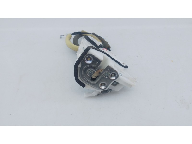 Recambio de cerradura puerta trasera izquierda para mazda cx-3 style referencia OEM IAM   