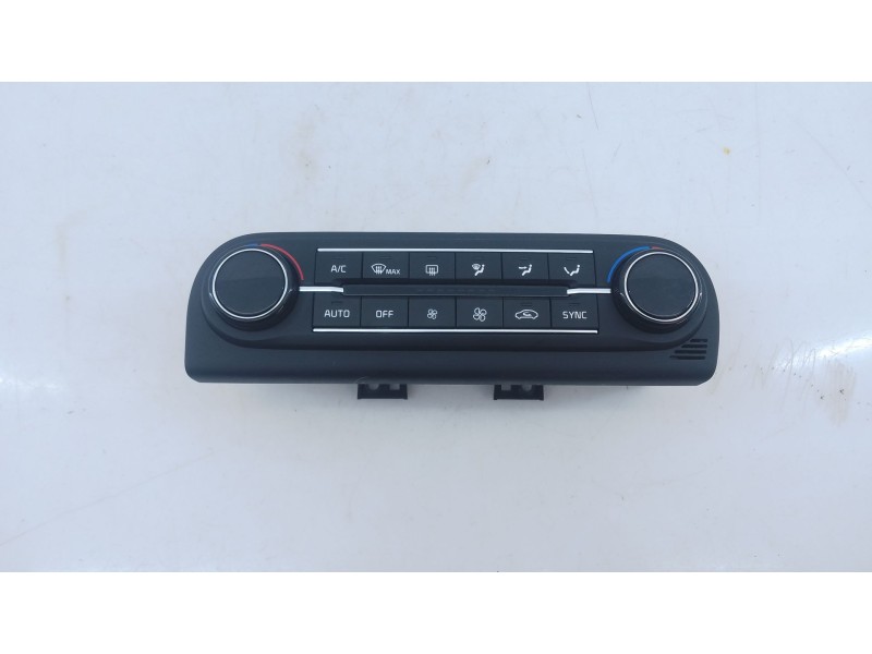 Recambio de mando climatizador para kia ceed (cd) 1.4 t-gdi referencia OEM IAM   