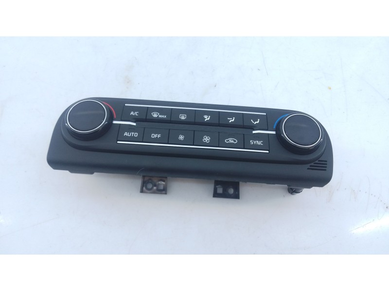 Recambio de mando climatizador para kia ceed (cd) 1.4 t-gdi referencia OEM IAM   