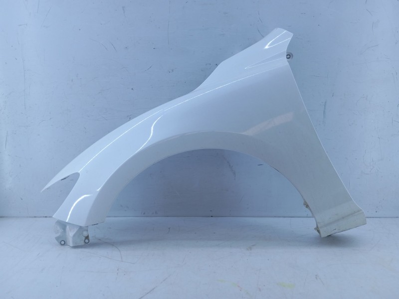 Recambio de aleta delantera izquierda para mazda 6 sedán (gj, gl) 2.0 (gj2, gl2, gl6) referencia OEM IAM   E4-B3-3