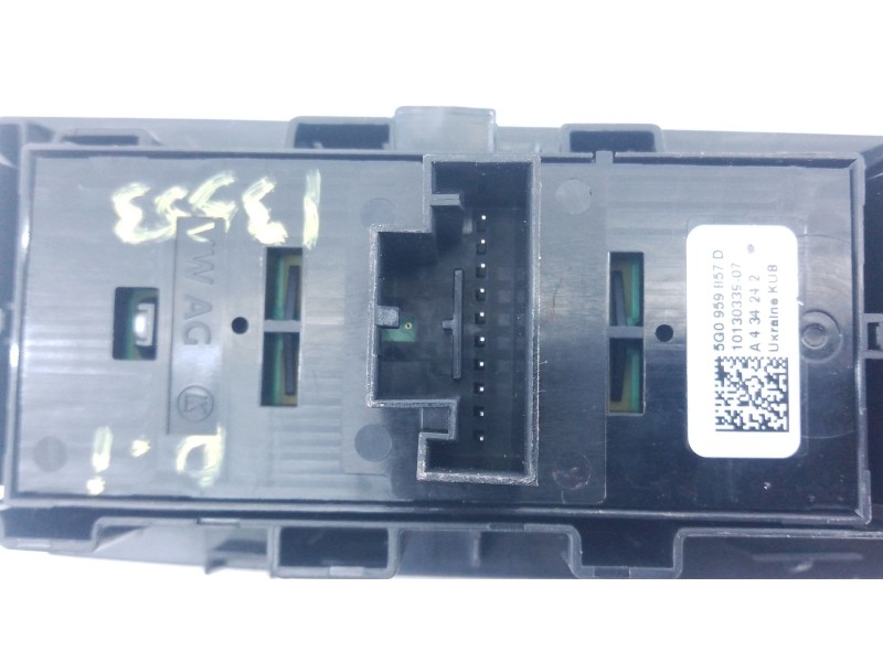 Recambio de mando elevalunas delantero izquierdo para skoda fabia iv (pj3) 1.0 tsi referencia OEM IAM   