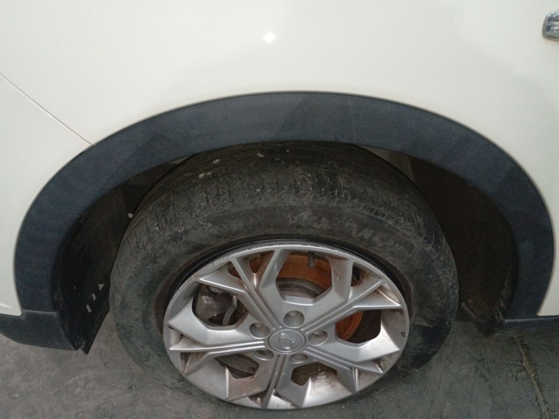 Recambio de aletin delantero izquierdo para ssangyong tivoli 1.2 referencia OEM IAM   