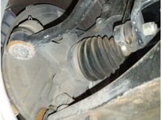 Recambio de mangueta delantera izquierda para ssangyong tivoli 1.2 referencia OEM IAM   