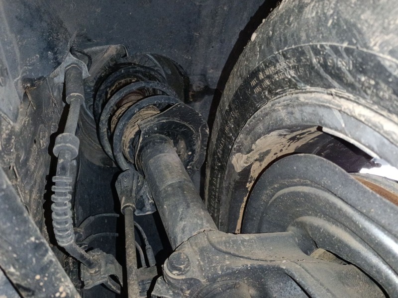 Recambio de amortiguador delantero izquierdo para bmw 3 (f30, f80) 318 d referencia OEM IAM   