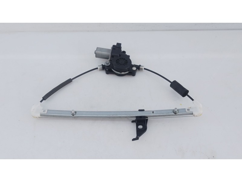 Recambio de elevalunas trasero izquierdo para mazda cx-3 style referencia OEM IAM   