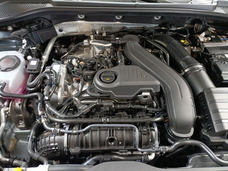 cupra formentor (kmp) 1.5 tsi del año 2025