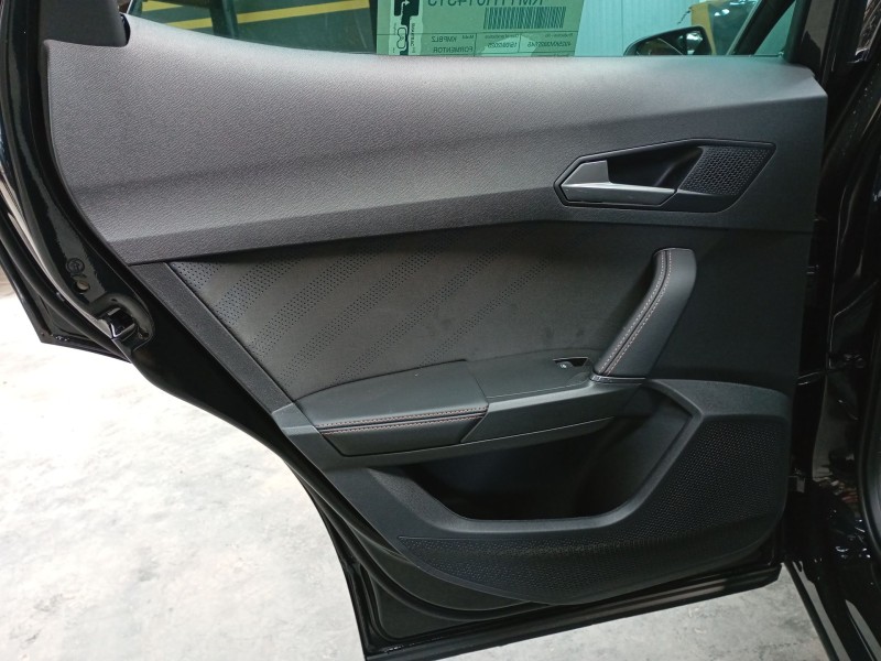 Recambio de guarnecido puerta trasera izquierda para cupra formentor (kmp) 2.0 tdi referencia OEM IAM   