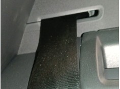 CINTURON SEGURIDAD TRASERO DERECHO 