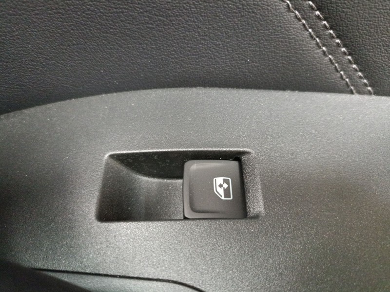 Recambio de mando elevalunas trasero derecho para cupra formentor (kmp) 1.5 tsi referencia OEM IAM   