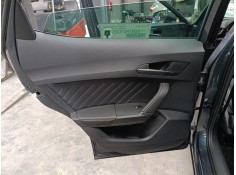 GUARNECIDO PUERTA TRASERA IZQUIERDA 