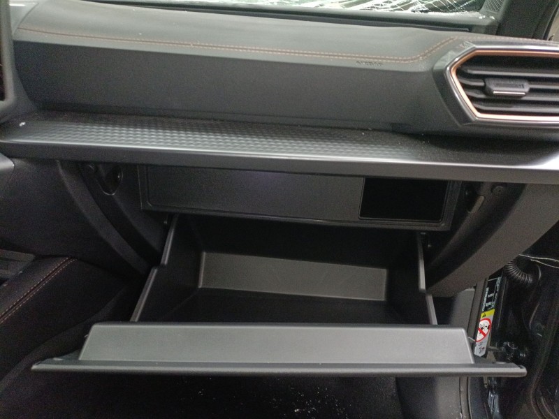 Recambio de guantera para cupra formentor (kmp) 1.5 tsi referencia OEM IAM   