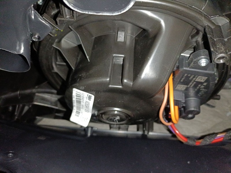 Recambio de ventilador calefaccion para cupra formentor (kmp) 1.5 tsi referencia OEM IAM   