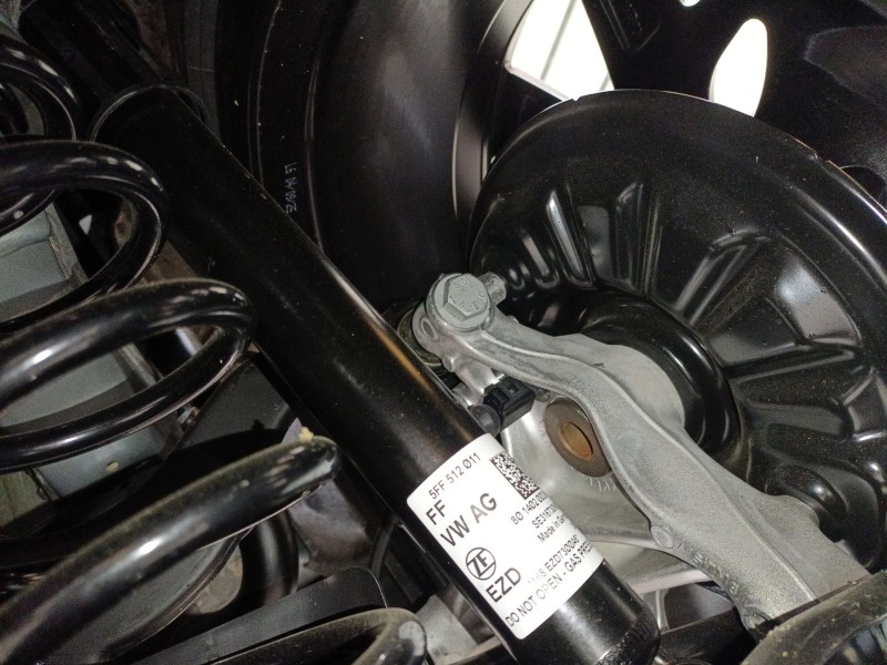 Recambio de amortiguador trasero derecho para cupra formentor (kmp) 1.5 tsi referencia OEM IAM 5FF512011  