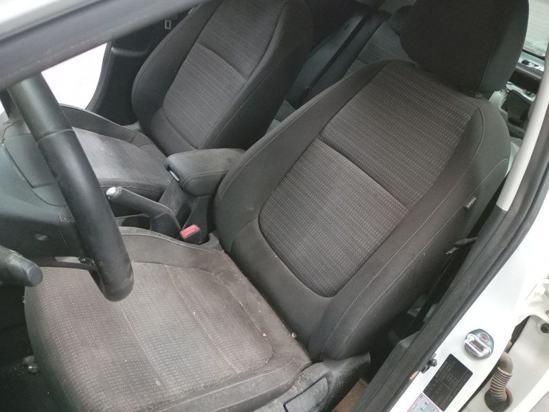 kia stonic (yb) del año 2022