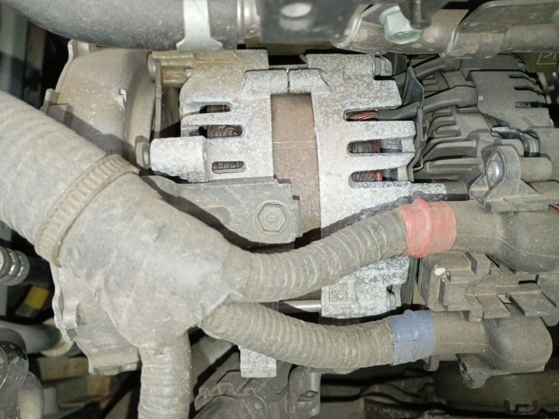 Recambio de alternador para kia stonic (yb) 1.0 t-gdi eco-dynamics+ referencia OEM IAM   