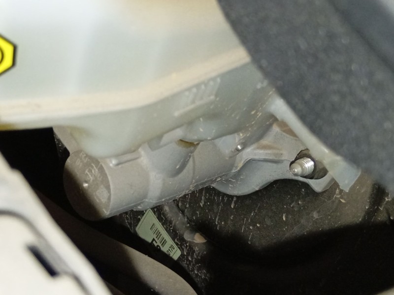 Recambio de bomba freno para kia stonic (yb) 1.0 t-gdi eco-dynamics+ referencia OEM IAM   