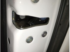 CERRADURA PUERTA TRASERA DERECHA 